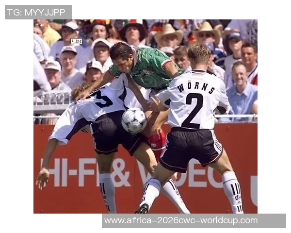 法国队足球服的魅力与历史解析以及如何选择适合自己的球迷装备